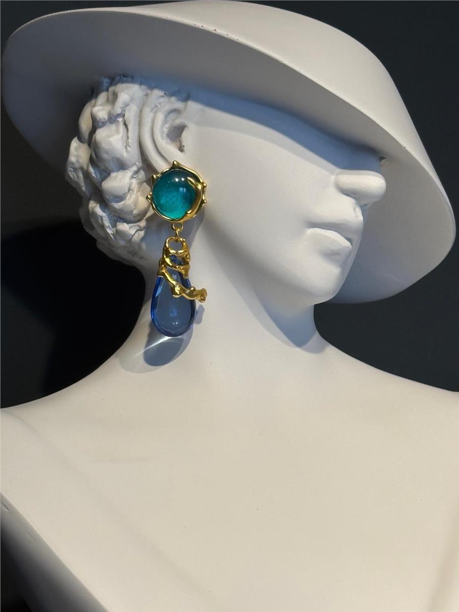 Nora Renkli Taşlı Statement Küpe