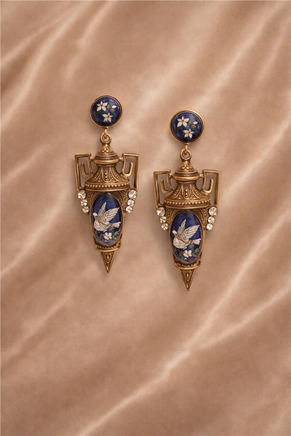 Luna Antik Testi Formunda Mineli Vintage Küpe